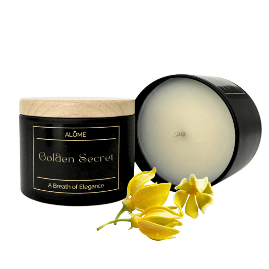 Geurkaars Golden Secret in zwart blikje