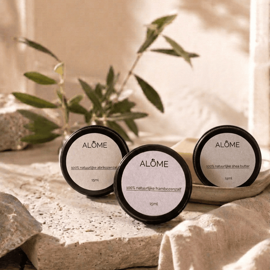 Mini skincare test set met shea butter, abrikozenzalf, frambozenzalf, balsems