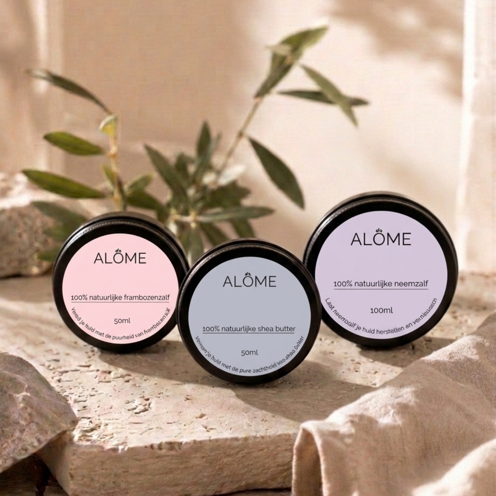 Zomer skincare bundel met aftersun, moisturizer en anti insectencrème